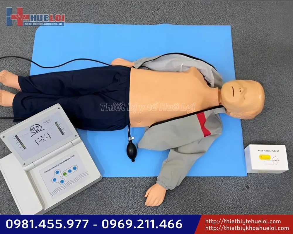 Mô hình ép tim thổi ngạc trẻ em có monitor