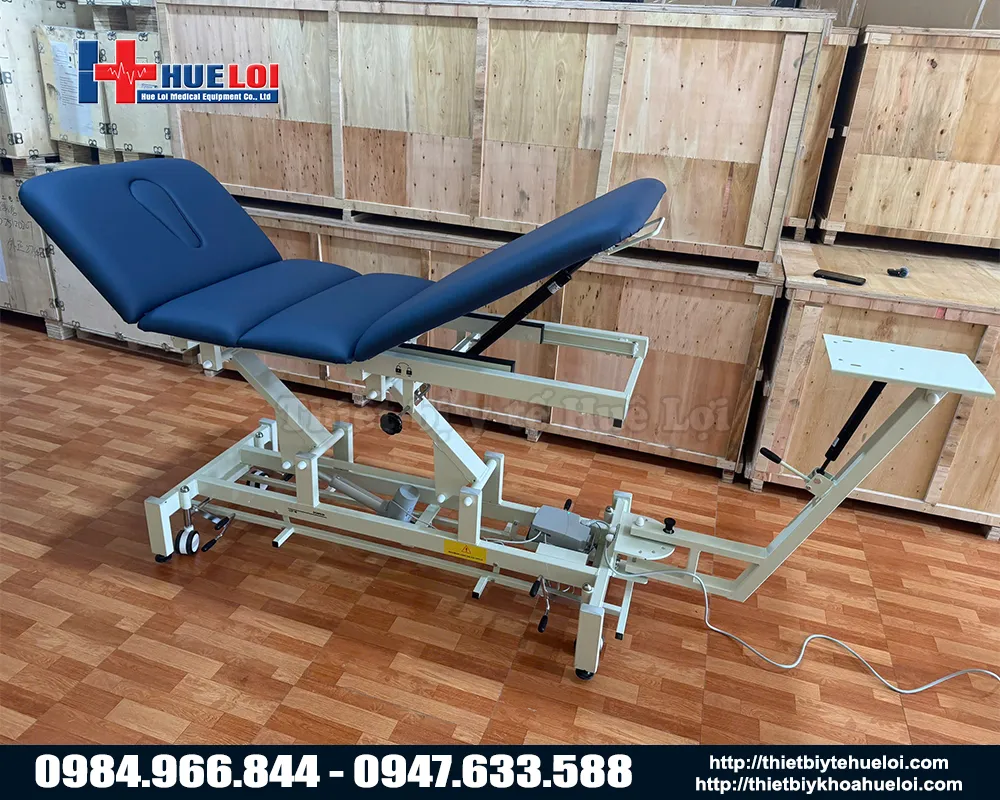 Giường k&eacute;o gi&atilde;n cột sống lưng v&agrave; cổ ch&iacute;nh h&atilde;ng