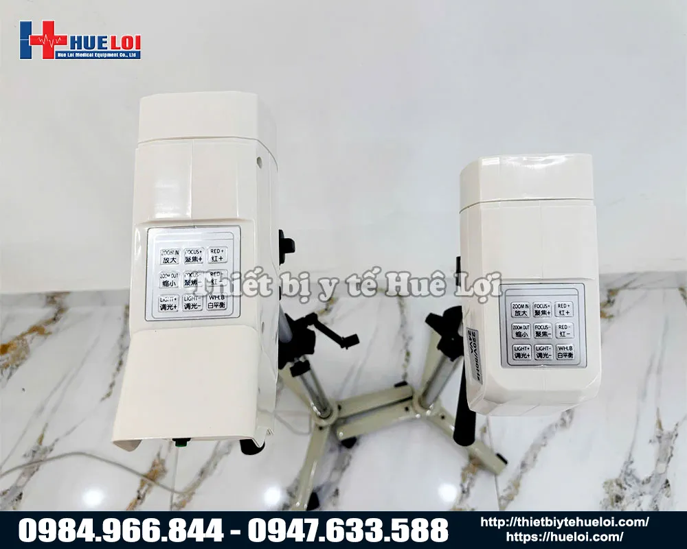 Bảng điều khiển của m&aacute;y soi cổ tử cung cao cấp