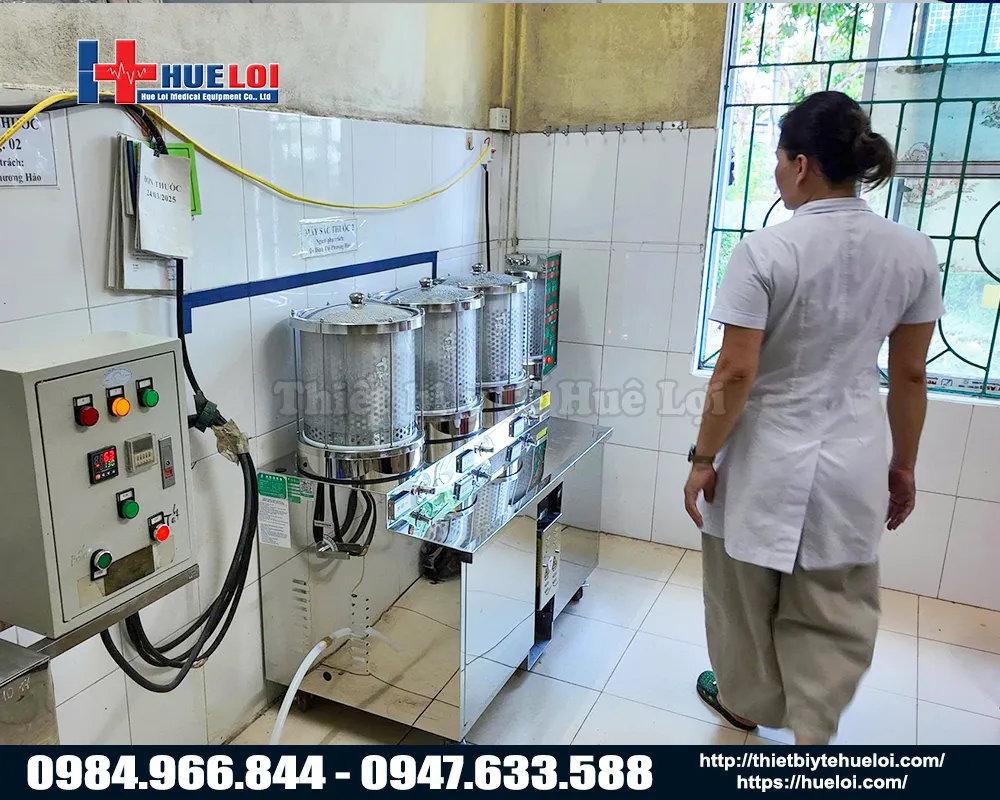 M&aacute;y sắc v&agrave; đ&oacute;ng g&oacute;i dược liệu đ&ocirc;ng y c&ocirc;ng suất lớn