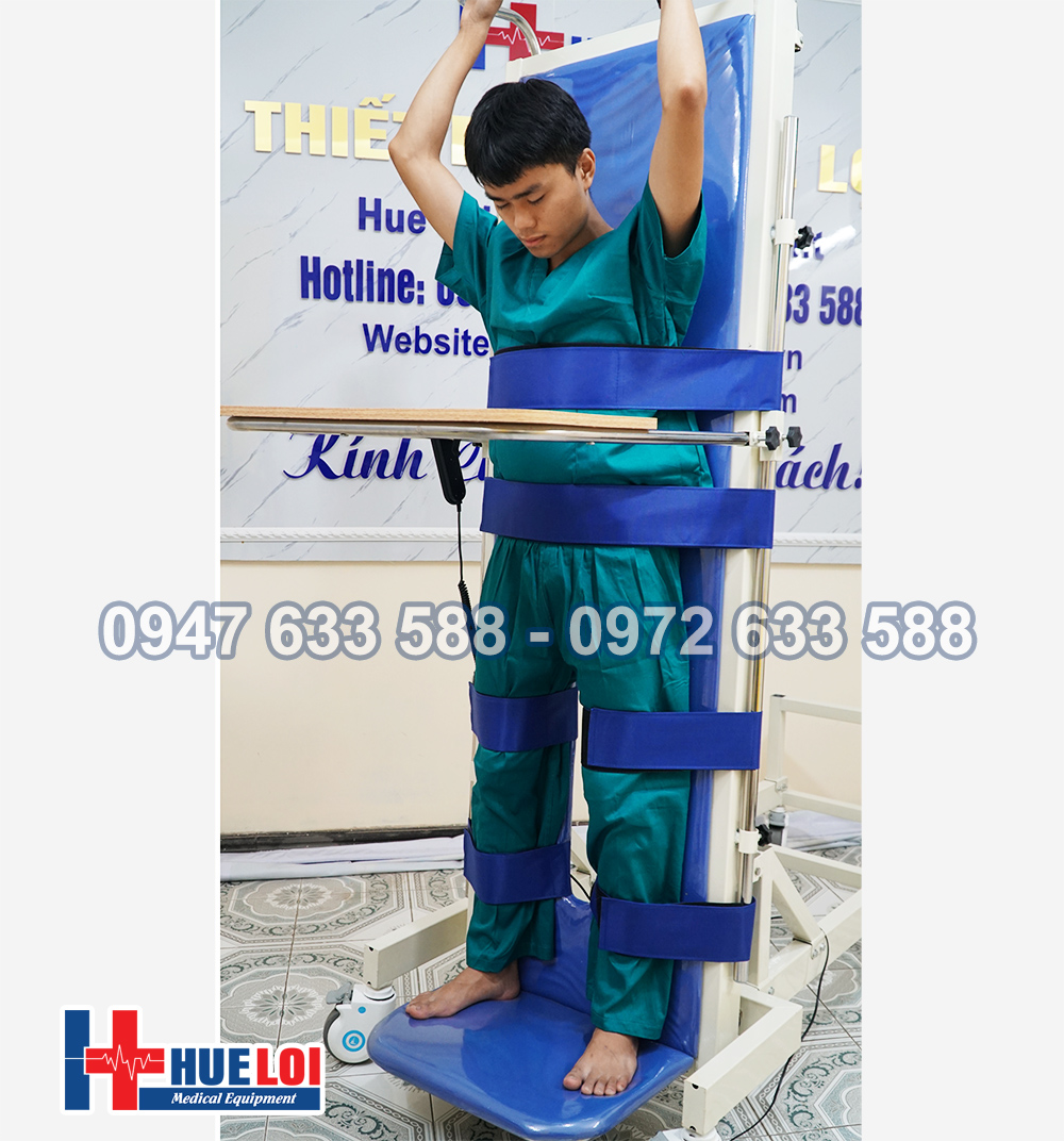 giường tập đứng cho bệnh nhân