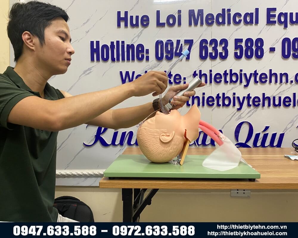 thực hành đặt nội khí quản